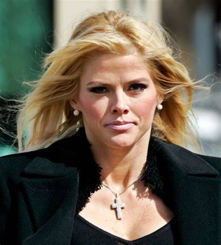 Anna Nicole Smith&rsquo;s Bid to Inherit a BillionDollar Fortune Lasted