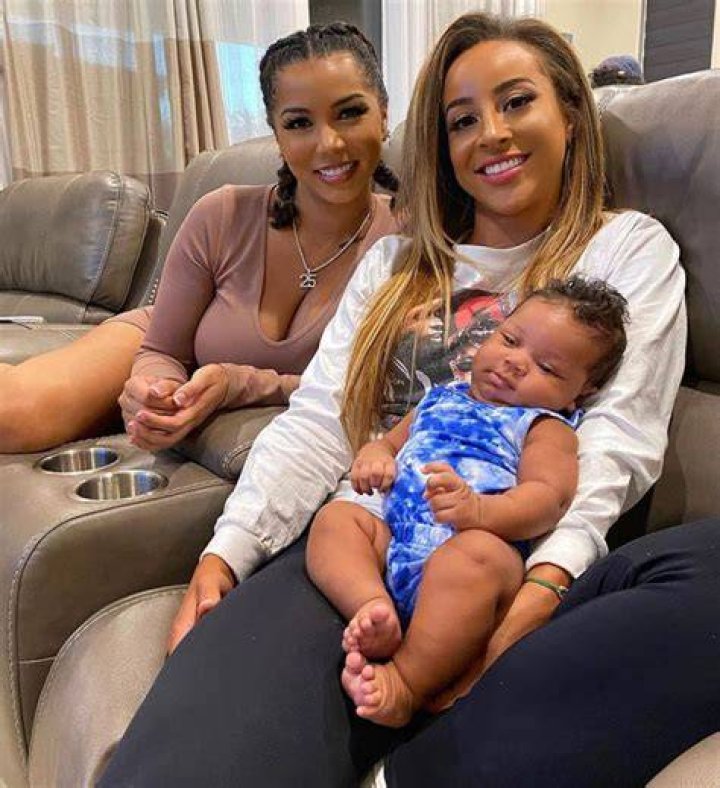 BRITTANY RENNER Reacts To Baby Alien On The Fan Bus&rdquo; I Didn&rsquo;t Believe