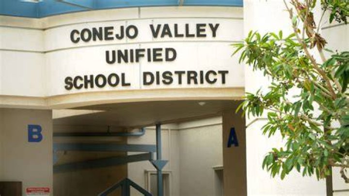 Conejo Valley Unified school board president to resign in June
