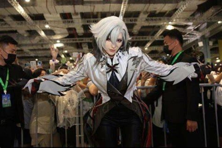 Karina Coser Height, Suami Cosplayer Age, Karina Coser Real Name Karina