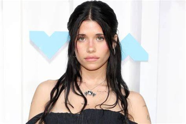 Nessa Barrett (tiktok) Net Worth 2020, Wikipedia, Age, Height, Full