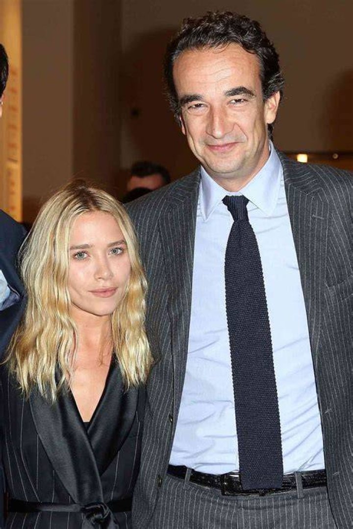 Olivier Sarkozy et MaryKate Olsen &agrave; New York le 13 avril 2015. Purepeople
