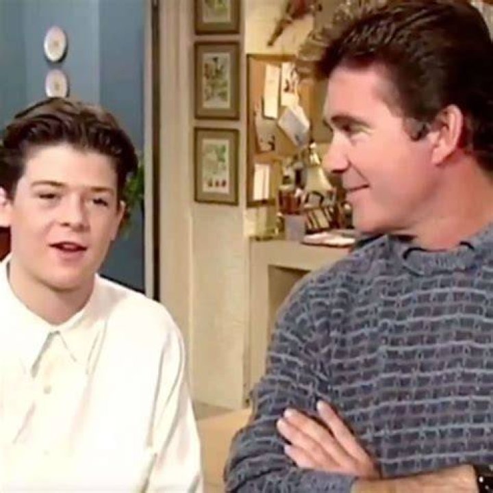 Robin Thicke Shares Throwback Photo with Late Father Alan 'Mr. Cool'