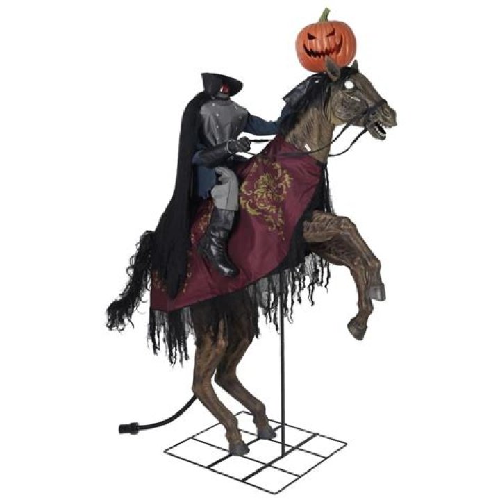 TJ Maxx Holiday Headless Horseman Statue Spooky Night 85 Tall Nwt