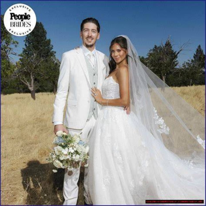 Unraveling The Mystery: Is Oliver Peck Married?